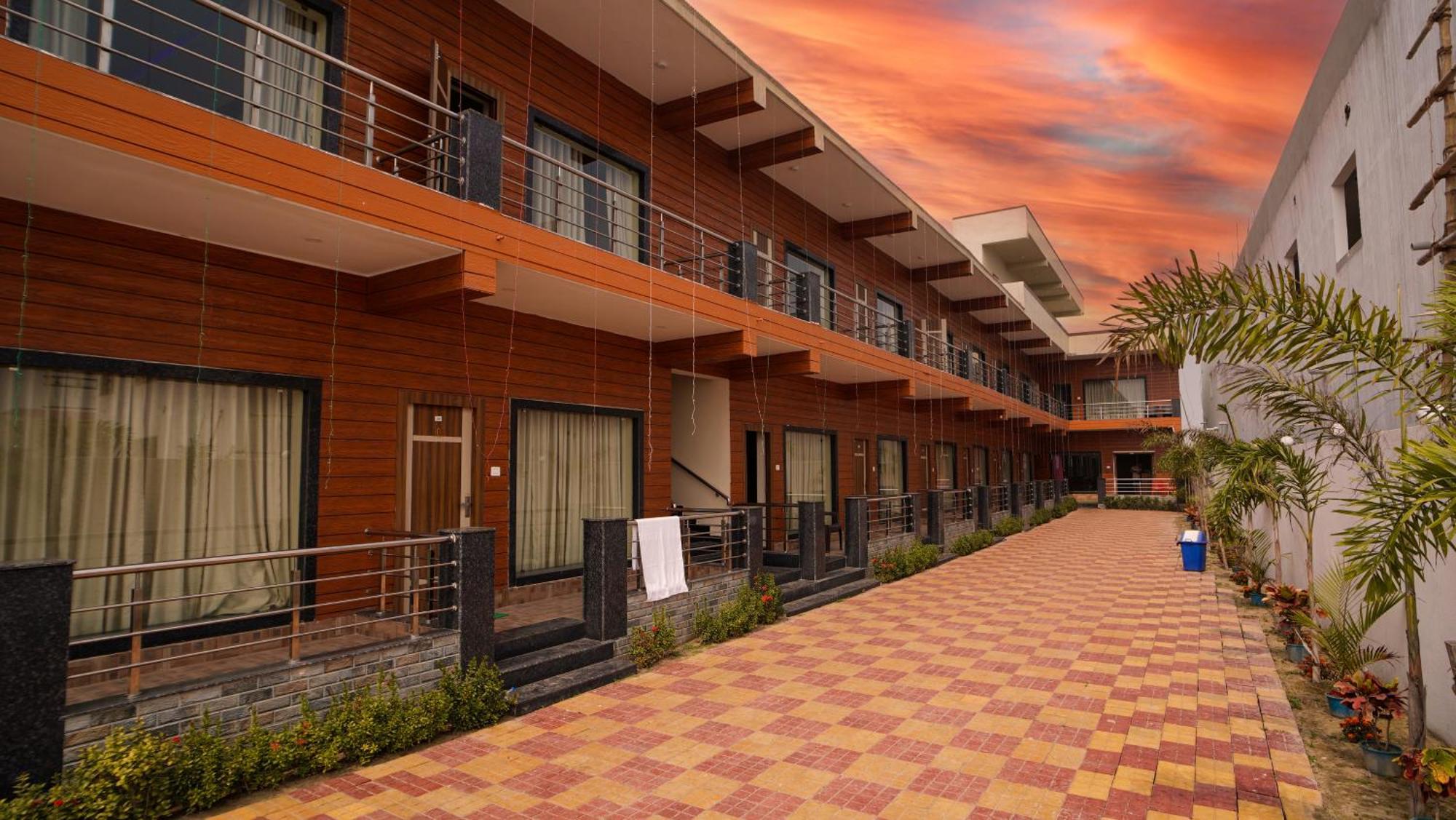 Sea Queen Beach Resort On Beach !! Couple Friendly Family Resort !! Mandarmani Dış mekan fotoğraf