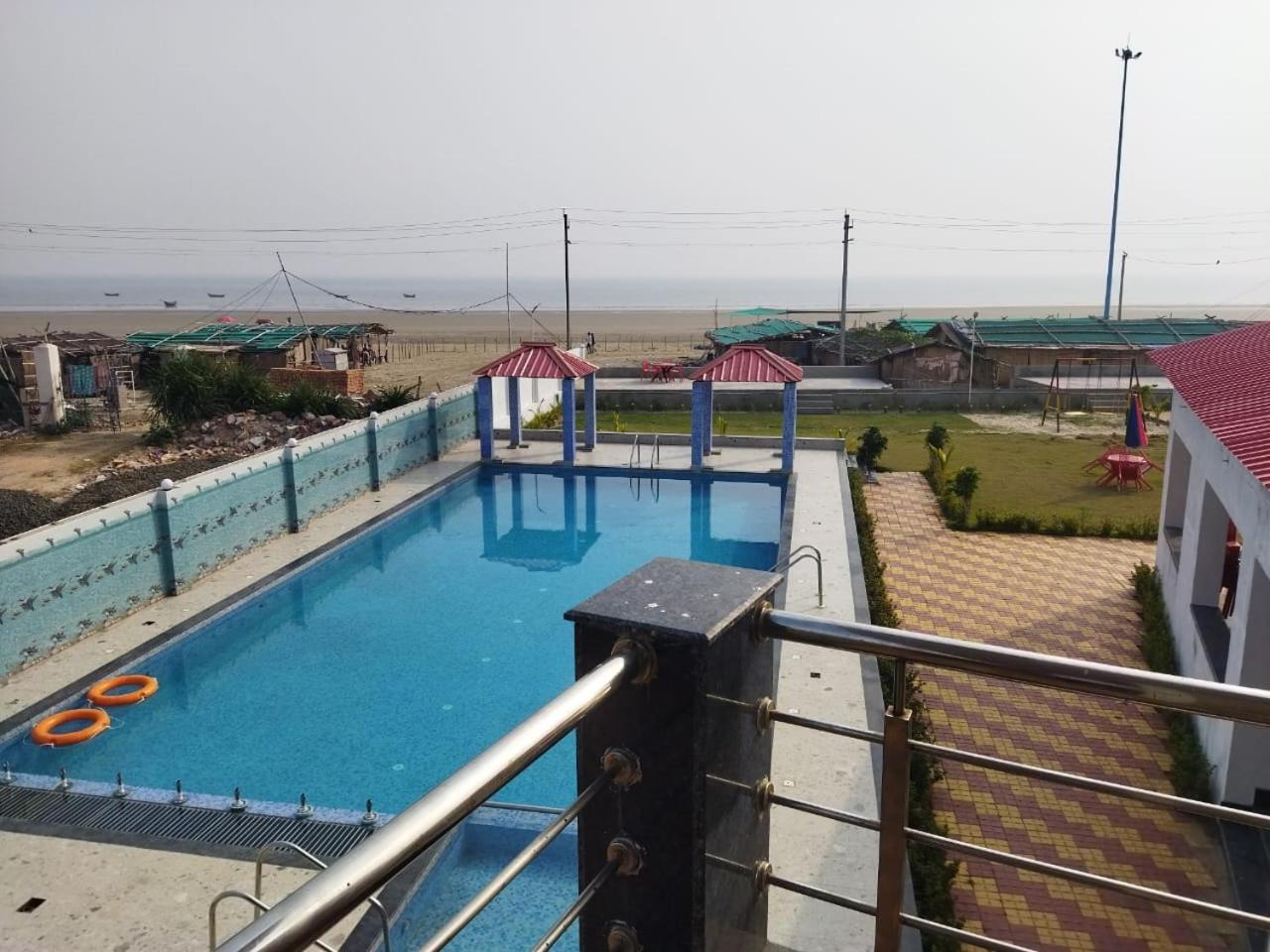 Sea Queen Beach Resort On Beach !! Couple Friendly Family Resort !! Mandarmani Dış mekan fotoğraf
